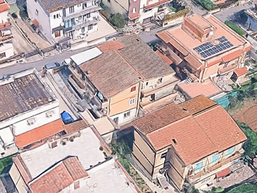 Immagine 10 di Appartamento in vendita  in Via Casatenovo  a Roma