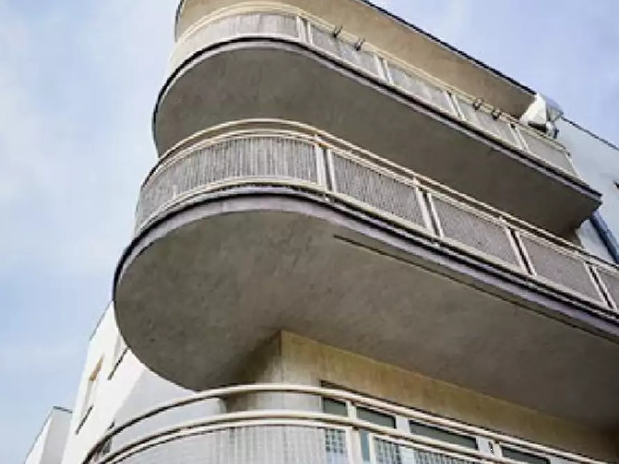 Immagine 12 di Villa in vendita  in Via Caiolo a Roma