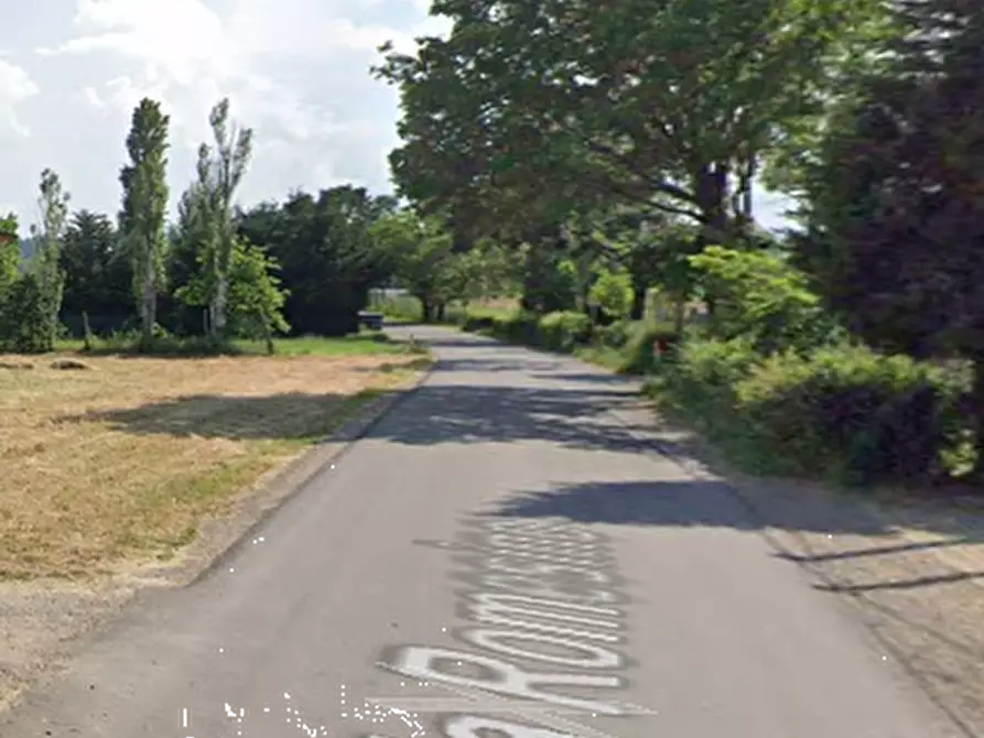 Immagine 20 di Stabile in vendita  in Via Romesino a Albinea