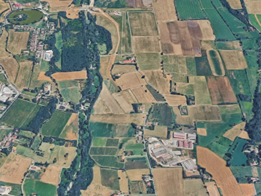 Immagine 26 di Stabile in vendita  in Via Romesino a Albinea