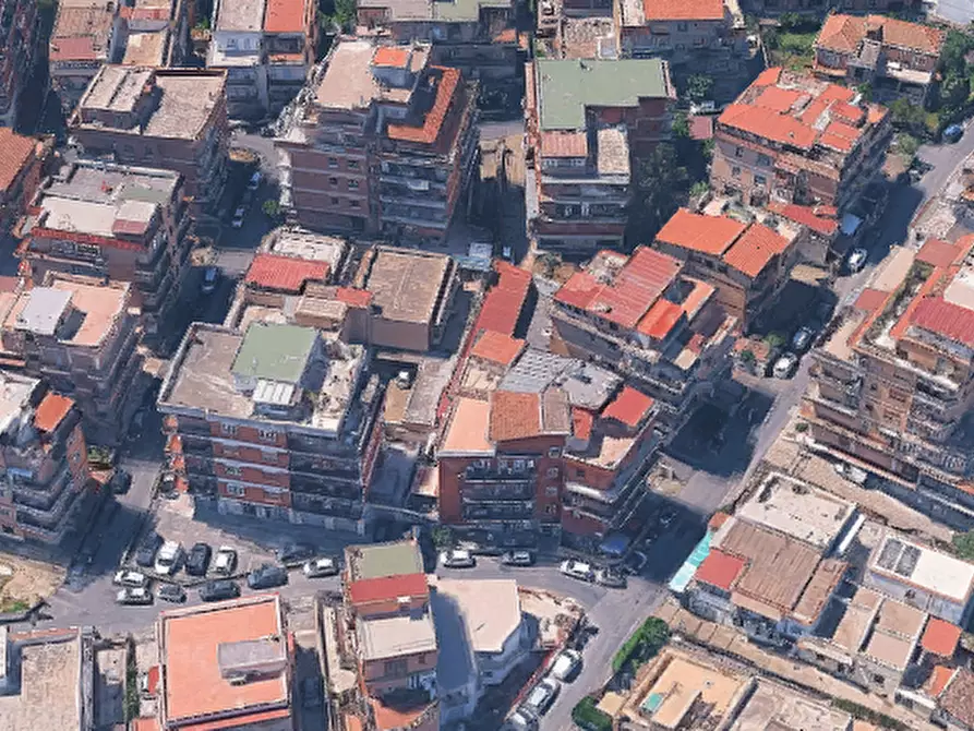 Immagine 3 di Appartamento in vendita  in Via Castelnuovo di Garfagnana a Roma