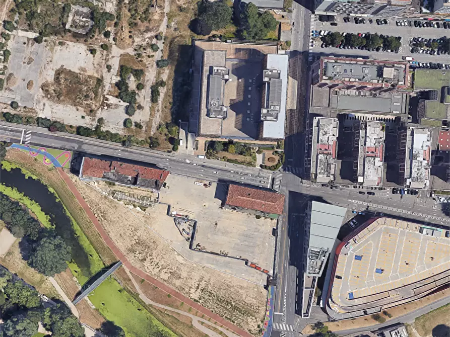 Immagine 1 di Garage in vendita  in Via Trieste a Padova