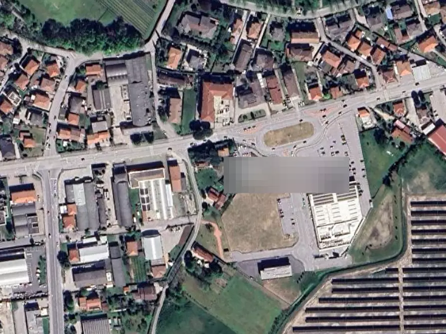 Immagine 2 di Stabile in vendita  in Via Cristoforo Colombo a Monselice