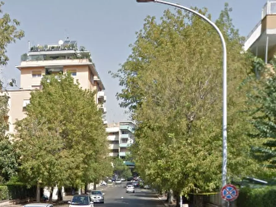 Immagine 8 di Appartamento in vendita  in Via Trionfale a Roma