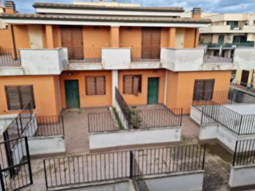 Immagine 15 di Stabile in vendita  in Via Giuseppe Cesare Abba a Mentana