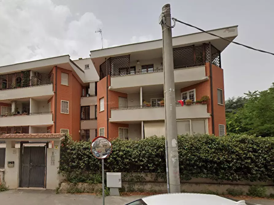 Immagine 6 di Appartamento in vendita  in Via dei Monti di Pietralata  a Roma