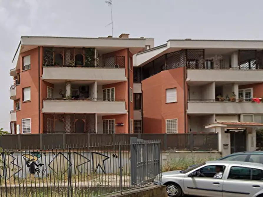 Immagine 8 di Appartamento in vendita  in Via dei Monti di Pietralata  a Roma