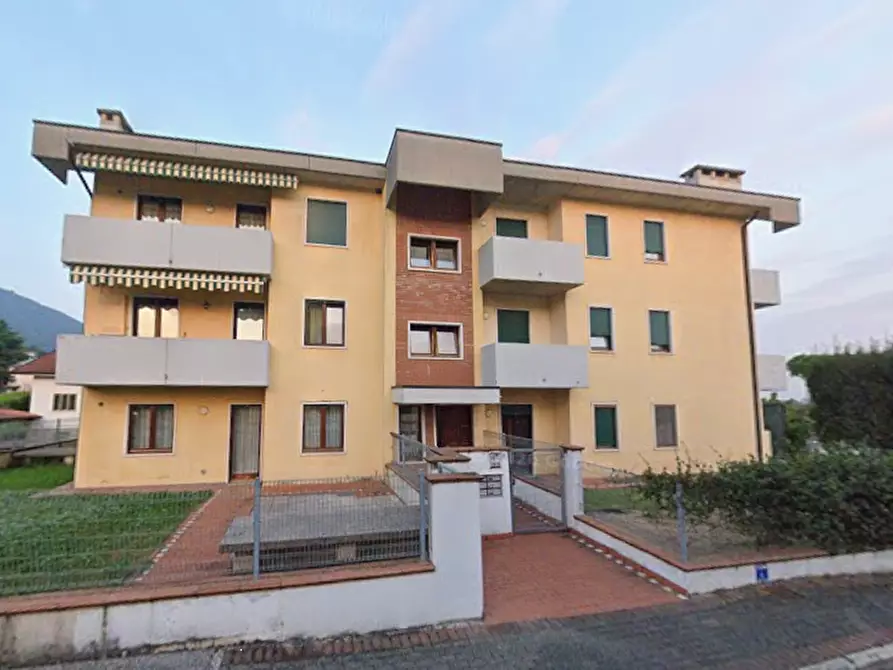 Immagine 7 di Appartamento in vendita  in Via dei Furlani a Santorso