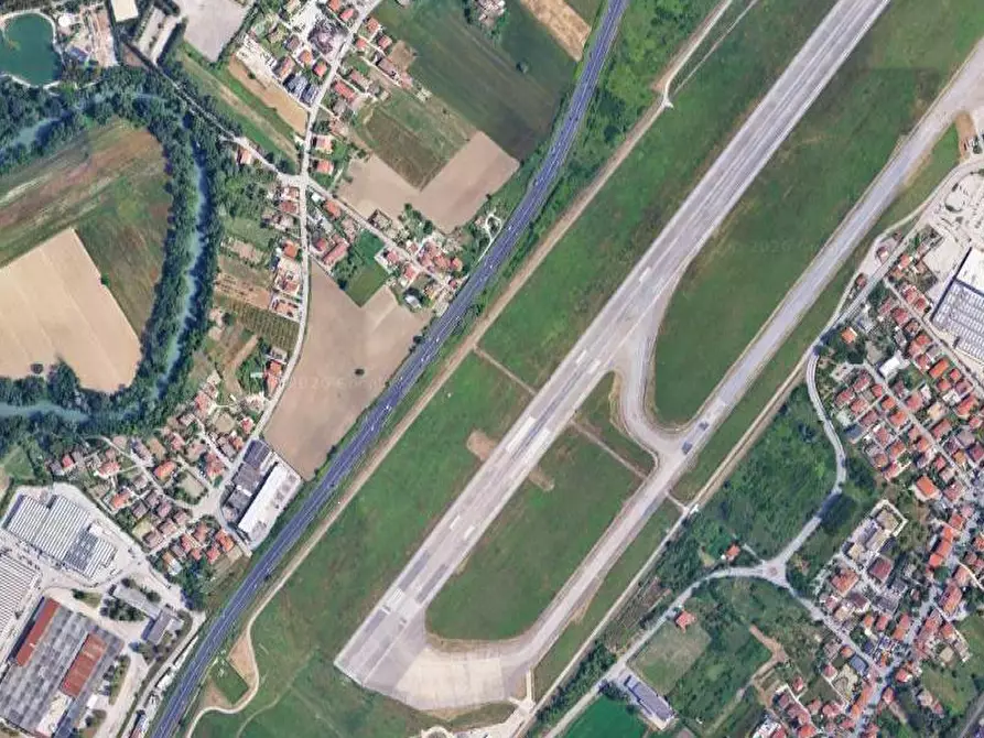 Immagine 3 di Terreno agricolo in vendita  in Via Salara a San Giovanni Teatino