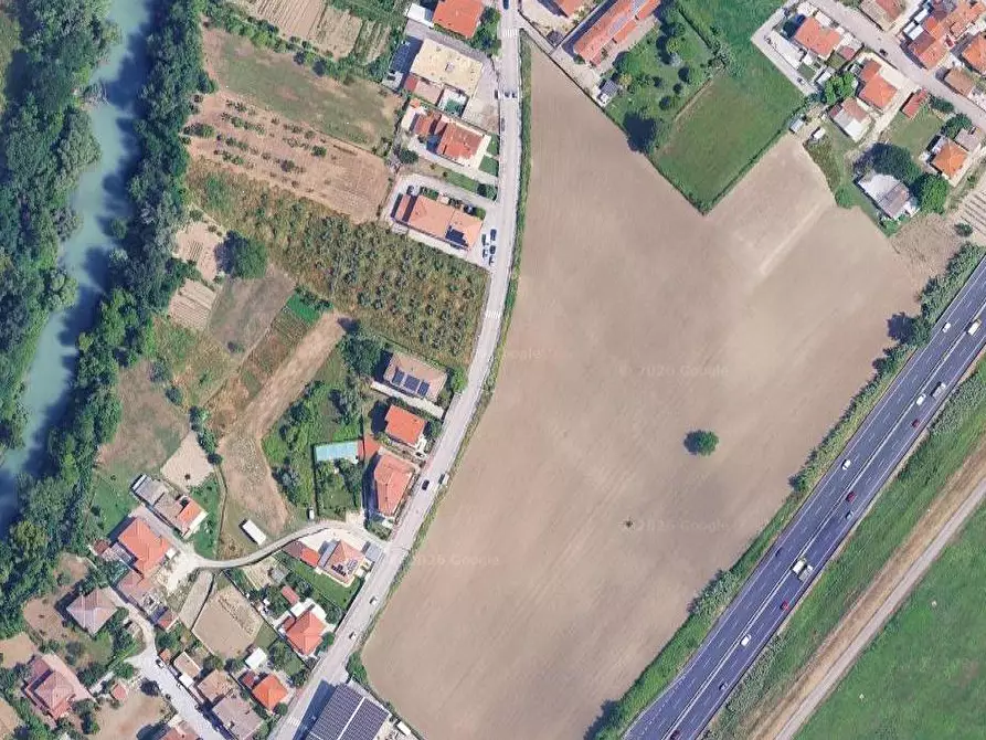 Immagine 5 di Terreno agricolo in vendita  in Via Salara a San Giovanni Teatino