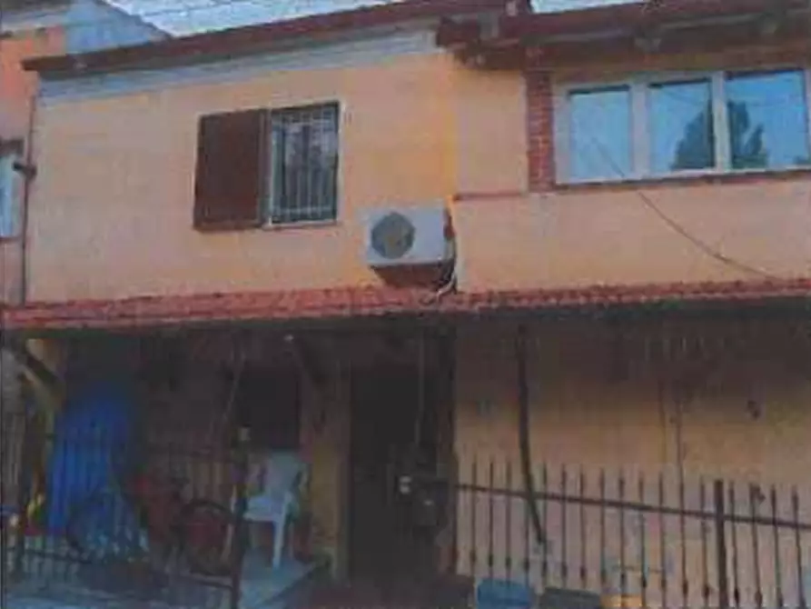 Immagine 2 di Casa indipendente in vendita  in Strada Dei Fiori a Chieti