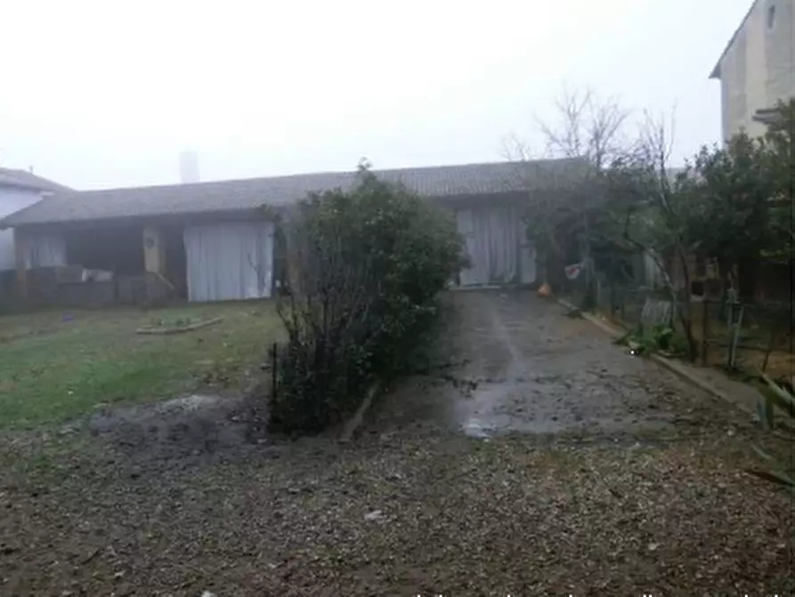 Immagine 2 di Porzione di villa in vendita  in Vicolo Regina Margherita a Dusino San Michele