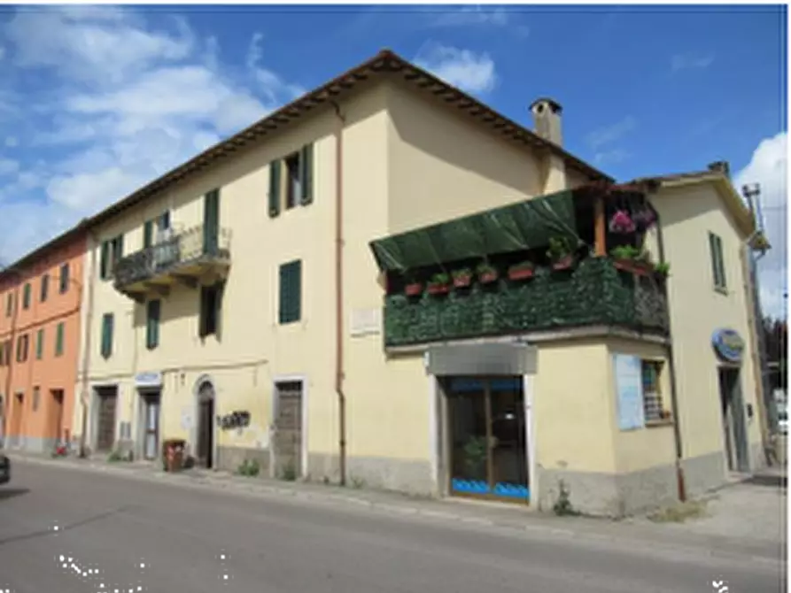 Immagine 1 di Appartamento in vendita  in via Raffaele De Cesare  a Città Di Castello