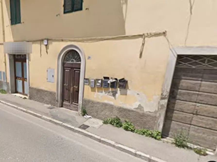 Immagine 9 di Appartamento in vendita  in via Raffaele De Cesare  a Città Di Castello