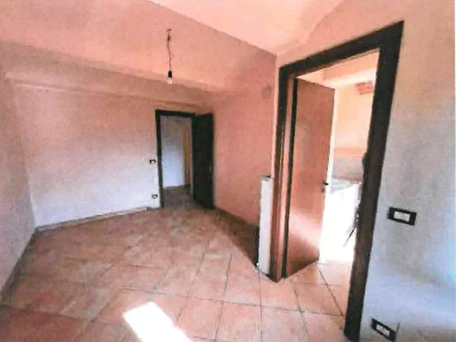 Immagine 7 di Casa indipendente in vendita  in Via Sant'Antonio a Ferrere