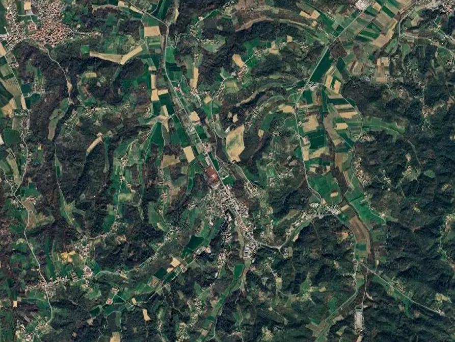 Immagine 11 di Casa indipendente in vendita  in Via Sant'Antonio a Ferrere