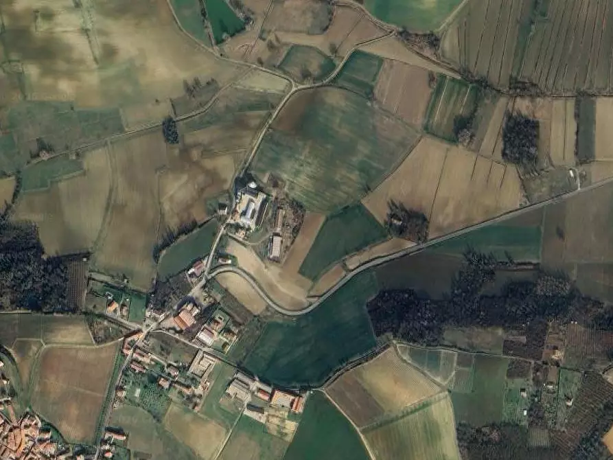 Immagine 17 di Stabile in vendita  in Via Principessa Jolanda a Montemagno