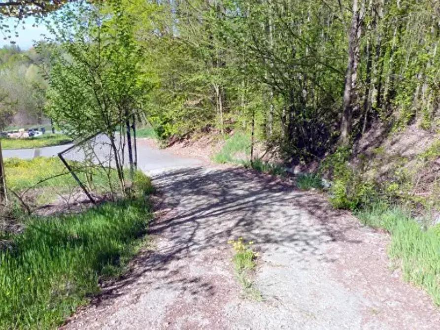 Immagine 7 di Rustico / casale in vendita  in Località Valle Benedetta a Asti