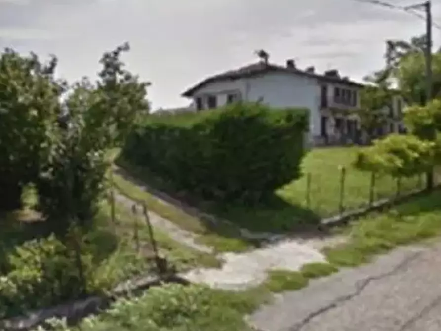 Immagine 7 di Porzione di casa in vendita  in Via Carossi a Castagnole Delle Lanze
