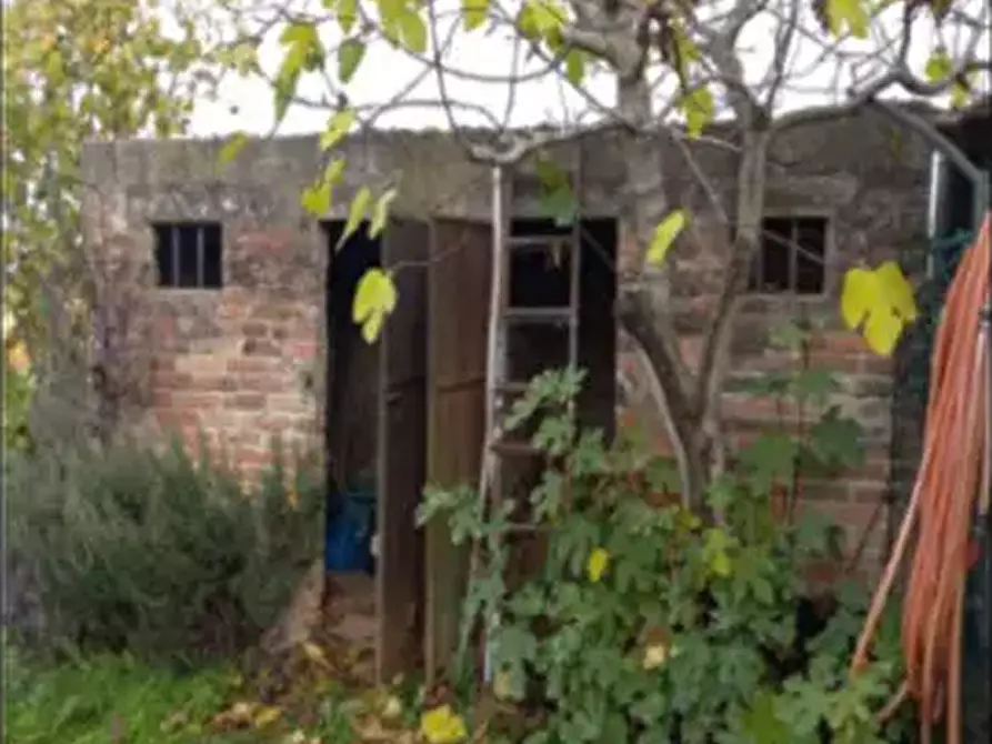 Immagine 11 di Porzione di casa in vendita  in Via Carossi a Castagnole Delle Lanze