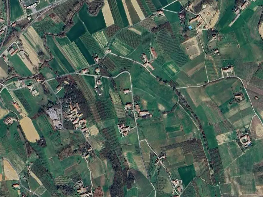 Immagine 22 di Porzione di casa in vendita  in Via Carossi a Castagnole Delle Lanze