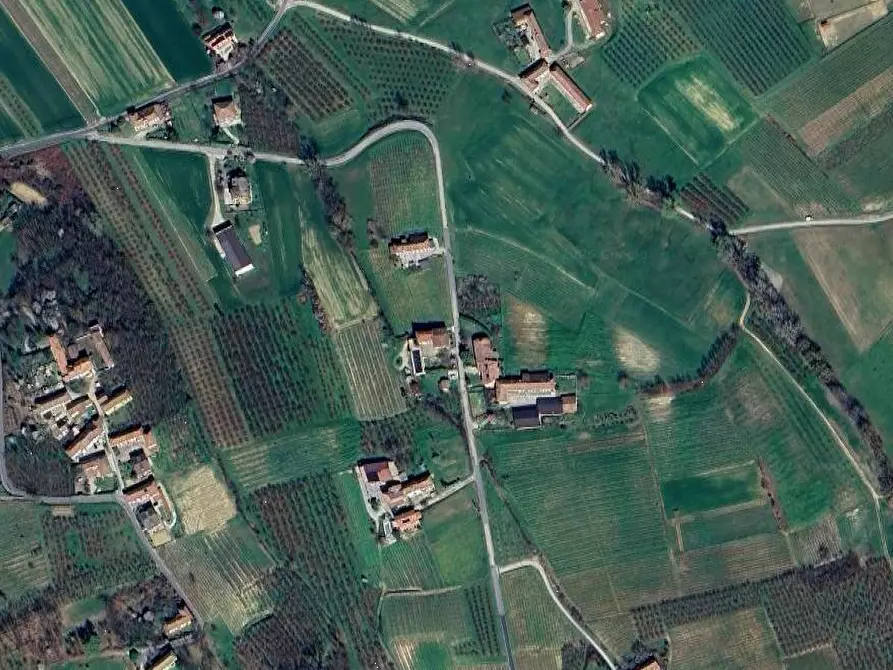 Immagine 25 di Porzione di casa in vendita  in Via Carossi a Castagnole Delle Lanze