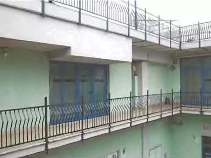 Immagine 1 di Ufficio in vendita  in Via Aldo Bartocci a Terni