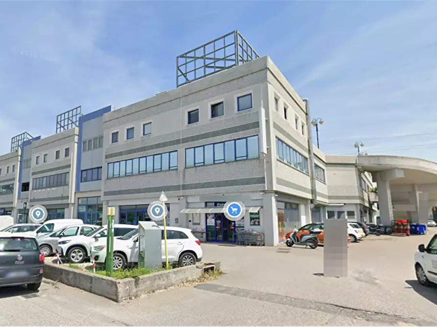 Immagine 9 di Ufficio in vendita  in Via Aldo Bartocci a Terni