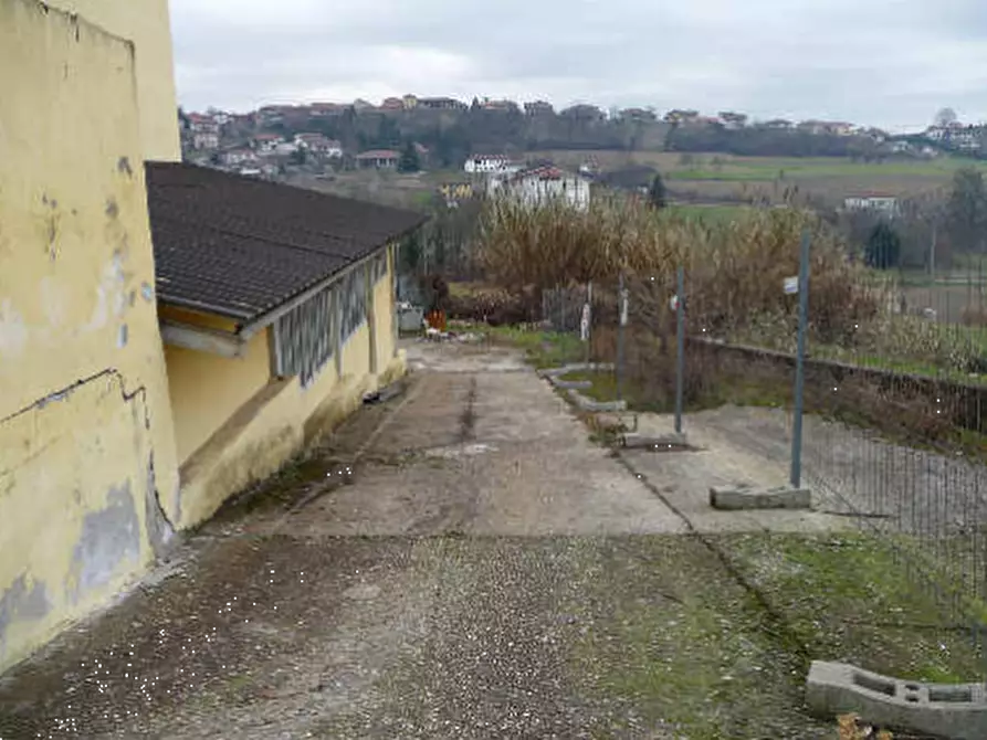 Immagine 8 di Capannone industriale in vendita  in Regione Vignasone a Montechiaro D'asti
