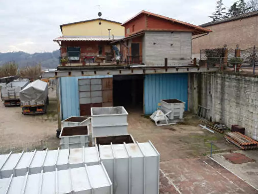 Immagine 4 di Capannone industriale in vendita  in Regione Vignasone a Montechiaro D'asti