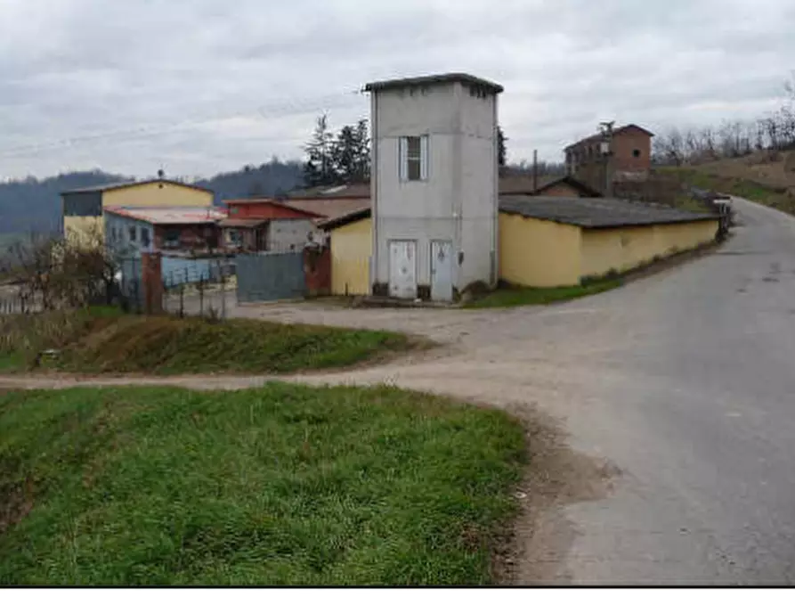 Immagine 5 di Capannone industriale in vendita  in Regione Vignasone a Montechiaro D'asti