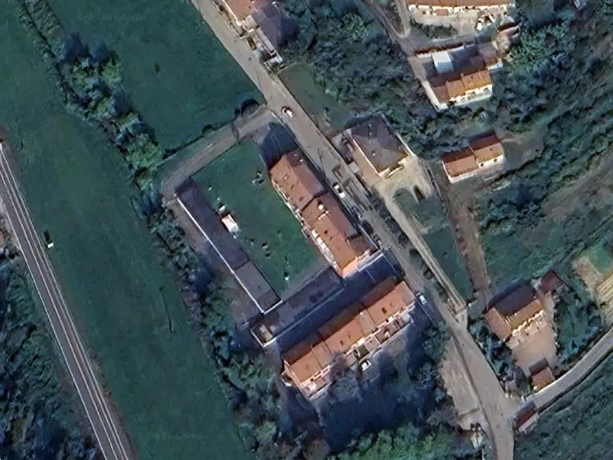 Immagine 7 di Magazzino in vendita  in Fraz. Valenzani Via Calcini a Castagnole Monferrato