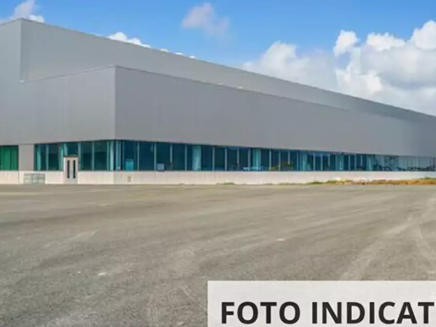 Immagine 12 di Magazzino in vendita  in Fraz. Valenzani Via Calcini a Castagnole Monferrato