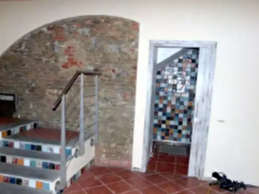 Immagine 10 di Negozio in vendita  in Via I Maggio a Canelli