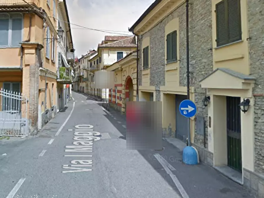 Immagine 15 di Negozio in vendita  in Via I Maggio a Canelli