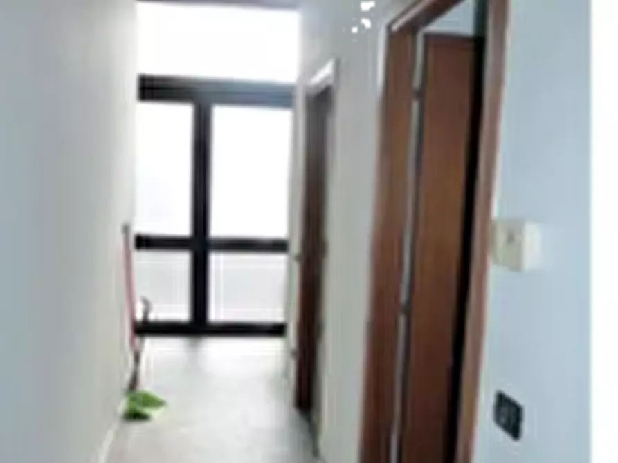 Immagine 10 di Negozio in vendita  in Via Mario Careddu a Canelli