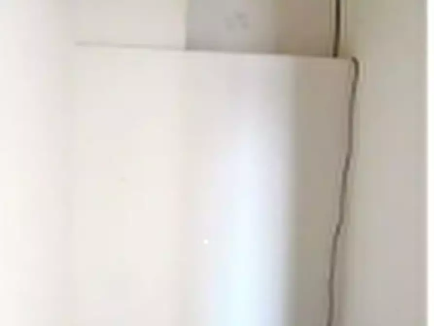 Immagine 8 di Negozio in vendita  in Via Mario Careddu a Canelli