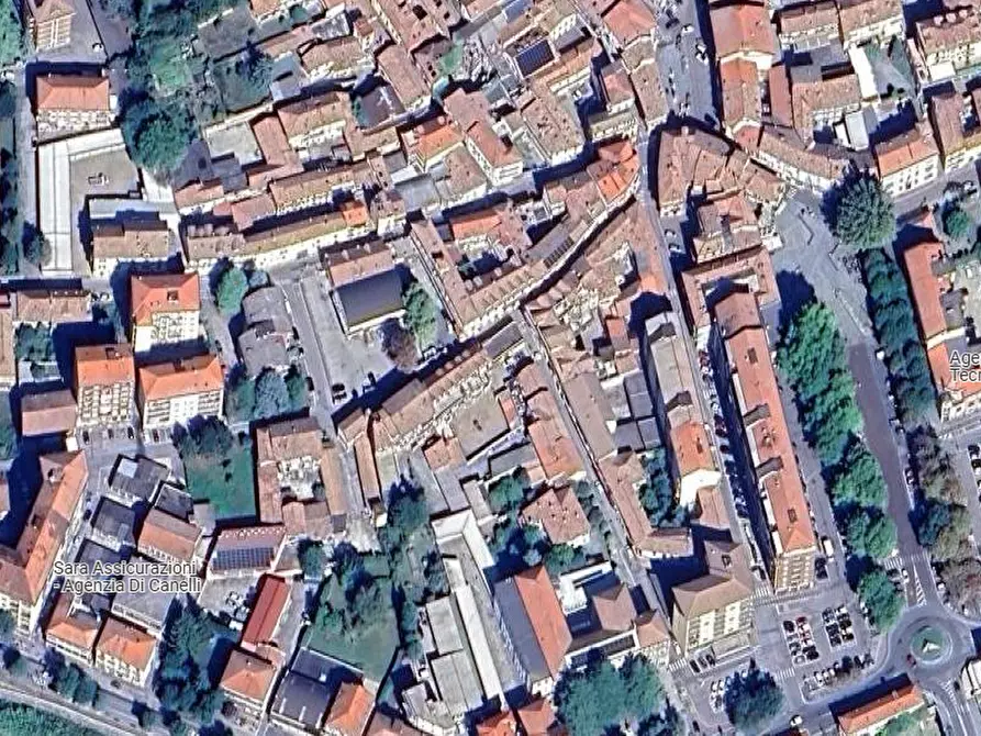 Immagine 18 di Negozio in vendita  in Via Mario Careddu a Canelli