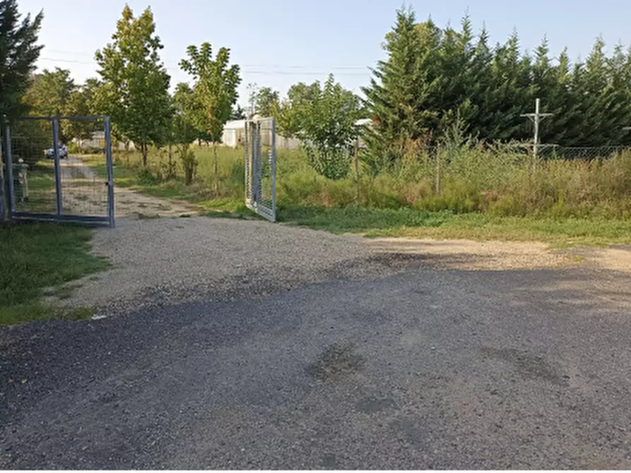 Immagine 2 di Magazzino in vendita  in Stazione di Portacomaro a Asti