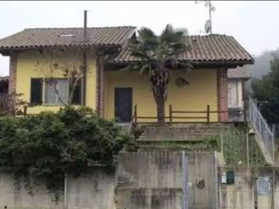 Immagine 15 di Villa in vendita  in Via Avvocato Sebastiano Filipello a Castelnuovo Don Bosco