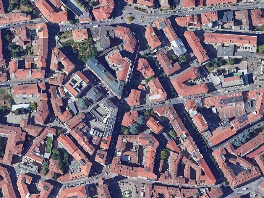 Immagine 23 di Magazzino in vendita  in Via Massimo d'Azeglio a Canelli