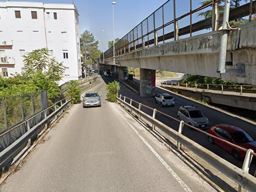 Immagine 40 di Appartamento in vendita  in Via Fratelli Pomilio a Chieti