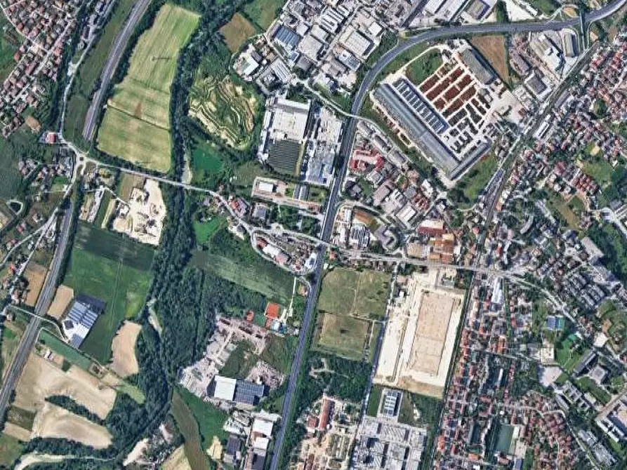 Immagine 46 di Appartamento in vendita  in Via Fratelli Pomilio a Chieti