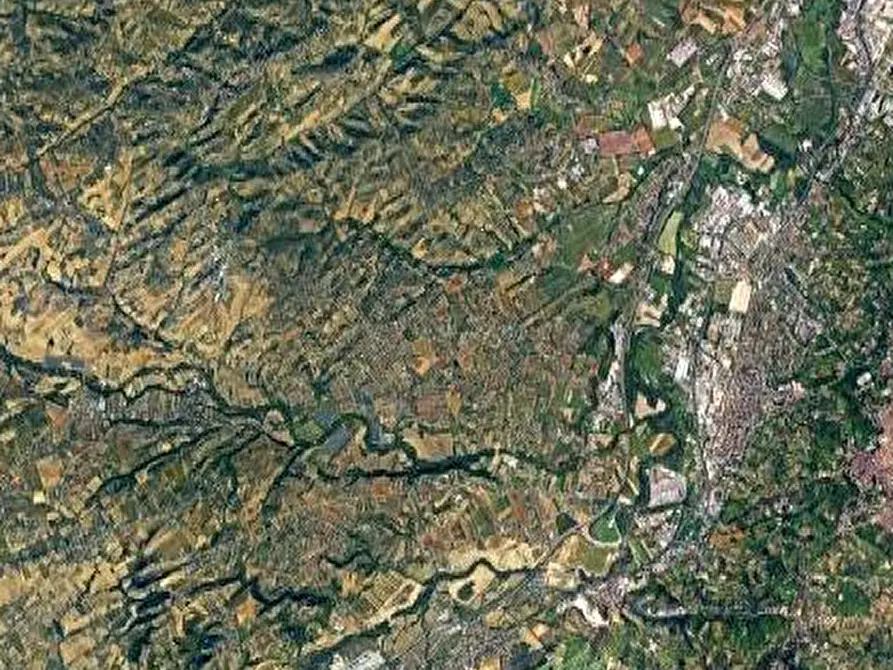 Immagine 14 di Casa indipendente in vendita  in Strada Dei Fiori a Chieti