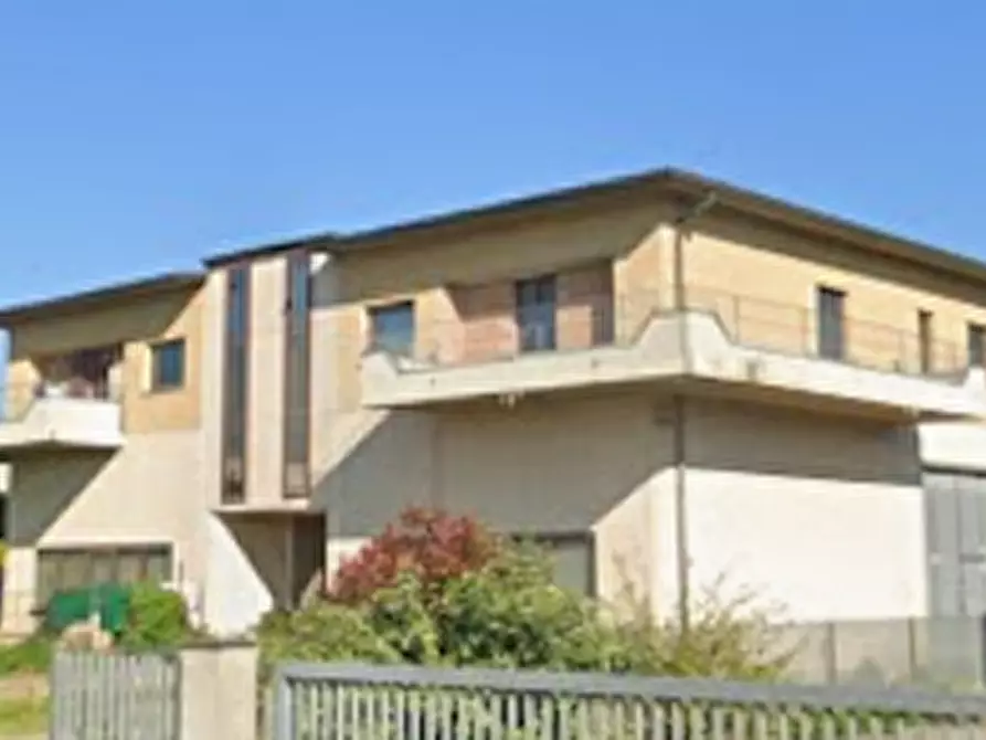 Immagine 5 di Appartamento in vendita  in Via Emanuele Kant a Città Di Castello