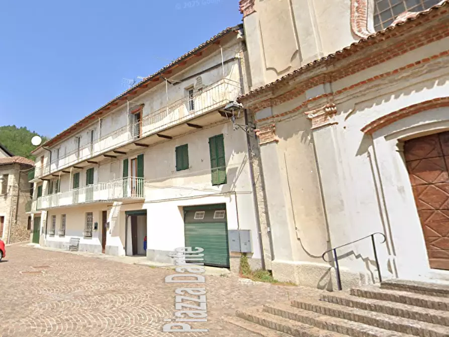 Immagine 3 di Appartamento in vendita  in Piazza dante a Vesime