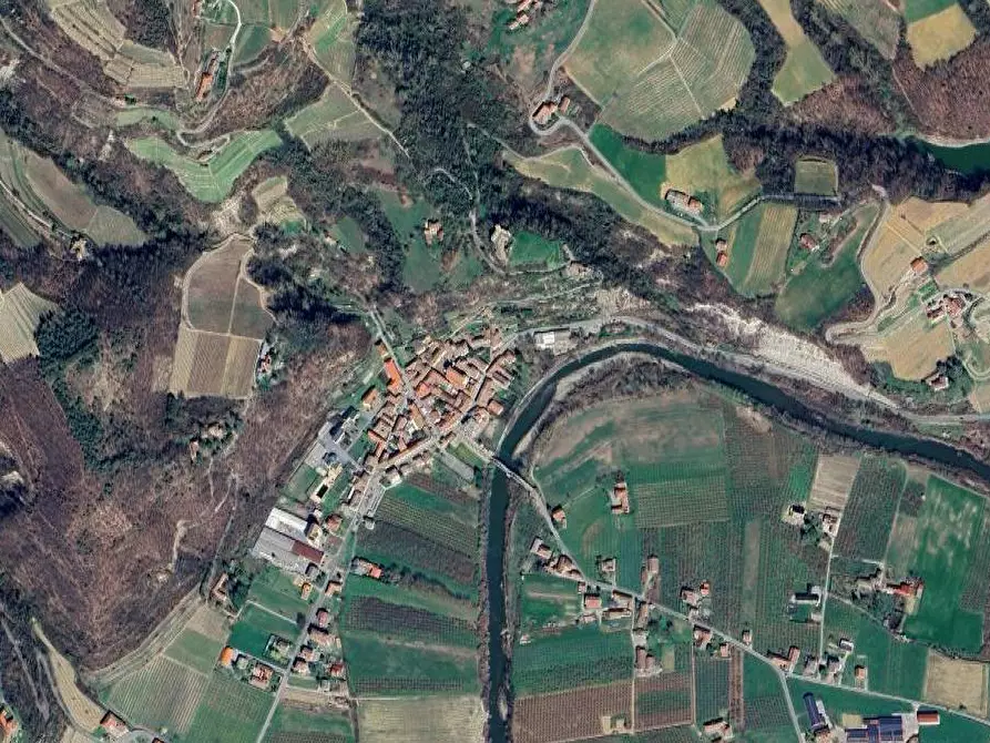 Immagine 10 di Appartamento in vendita  in Piazza dante a Vesime