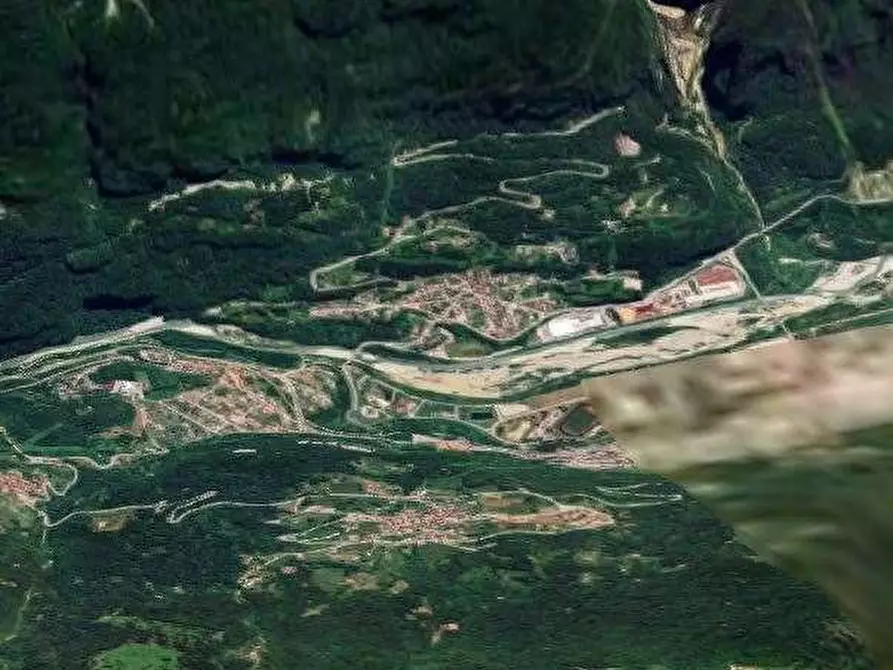 Immagine 12 di Appartamento in vendita  in Via XX Settembre a Castellavazzo