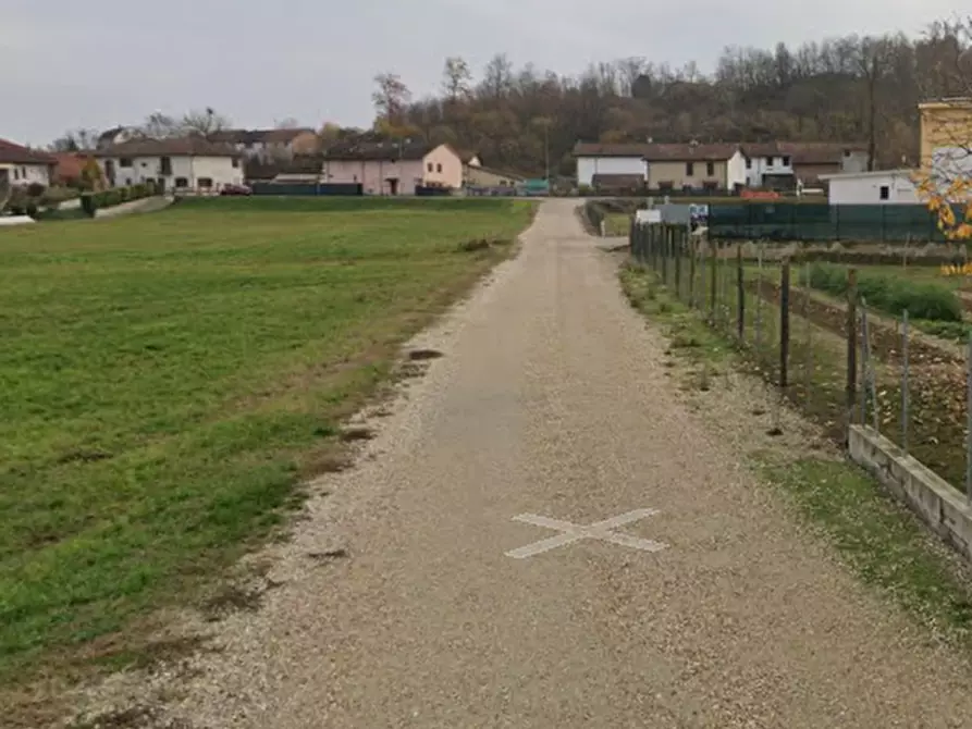 Immagine 11 di Stabile in vendita  in Via Giuseppe Garibaldi  a Oderzo