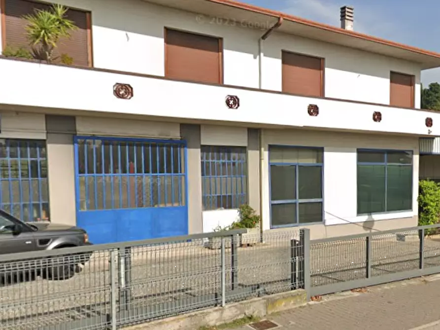 Immagine 10 di Appartamento in vendita  in Via Monte Ortigara a Colceresa